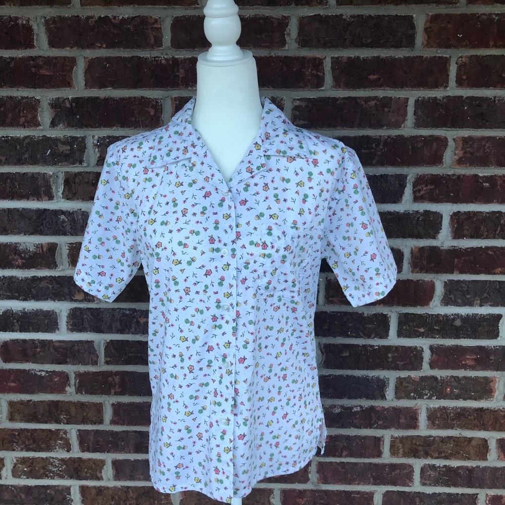 Vintage Women’s Bobbie Brooks Birdhouse Button Top Medium